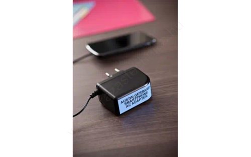 Brother P-touch 18mm KÉK-FEKETE TZe-541 szalagkazetta