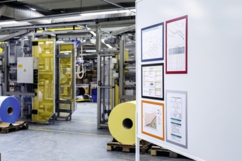 Duraframe MAGNETIC A3 - piros infokeret (4868-03) fémre