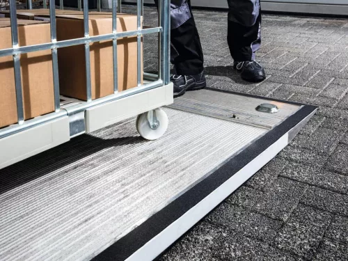 Csúszásgátló szalag DURALINE® GRIP+ 50mm - FEKETE (1096-01)