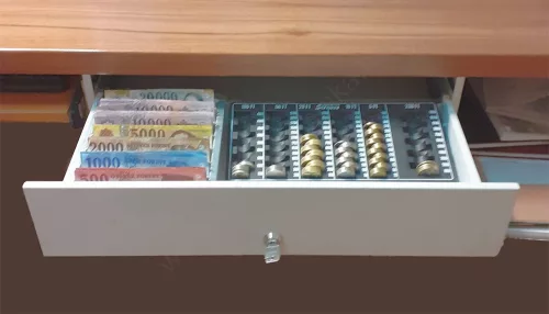 Kasszafiók PF-1K közepes 553x270x110mm pult alá szerelhető